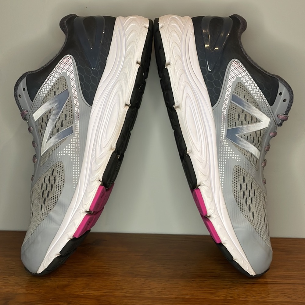 NEW BALANCE 840v4 RUNNING | WOMENS Size 11 - Picture 4 of 12